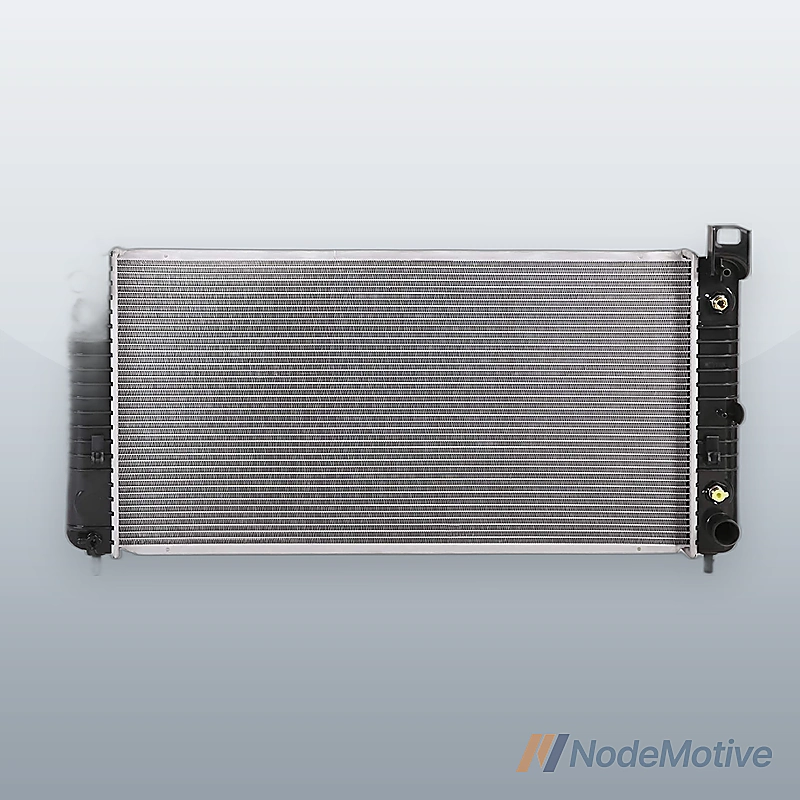 Radiator For 00-13 Yukon Tahoe Suburban 4.8L 5.3L 6.0L 6.2L Escalade