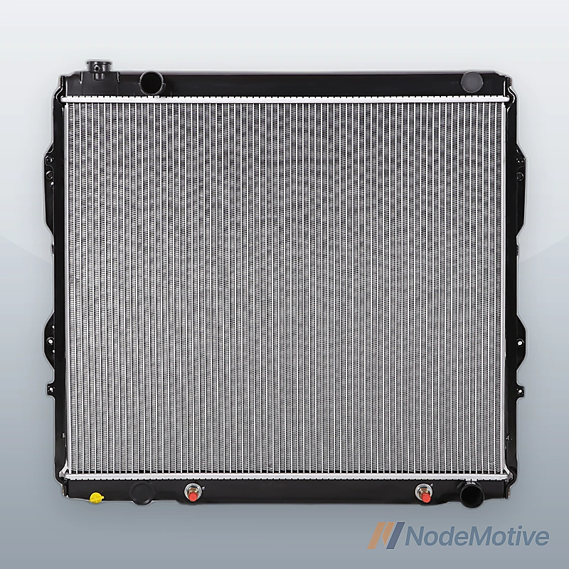 Radiator For 01-07 Toyota Sequoia 04-06 Tundra V8 4.7L SR5 Limited