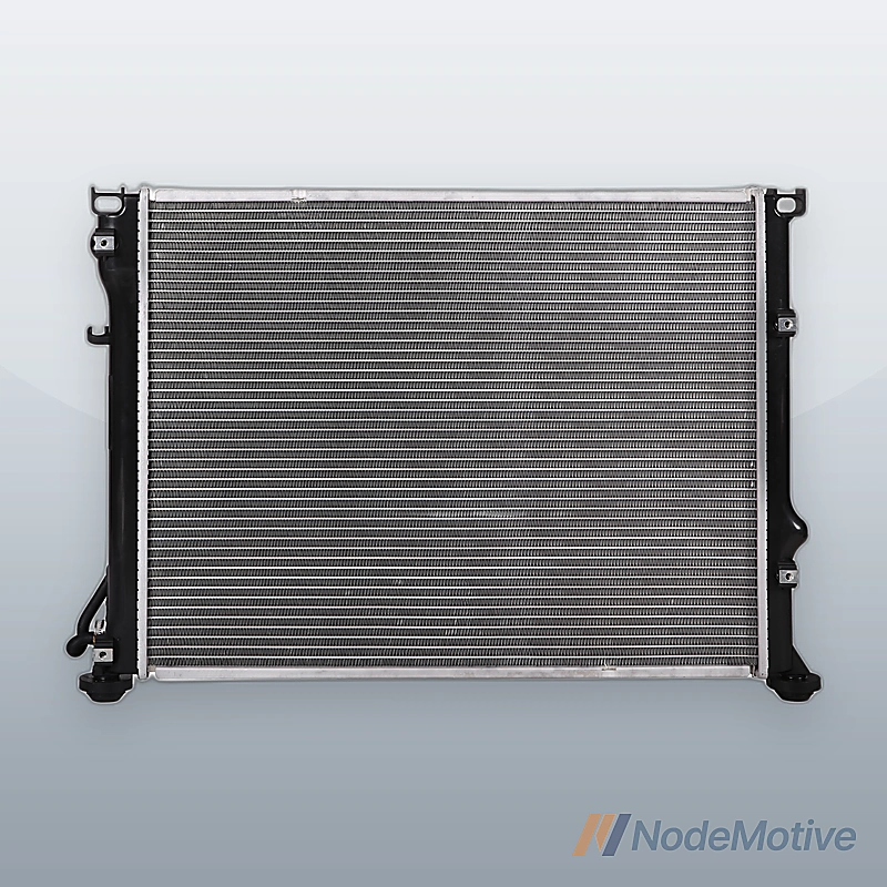 Radiator For 05-08 Chrylser 300 Magnum 06-08 Charger 08-10 Challenger V6 V8