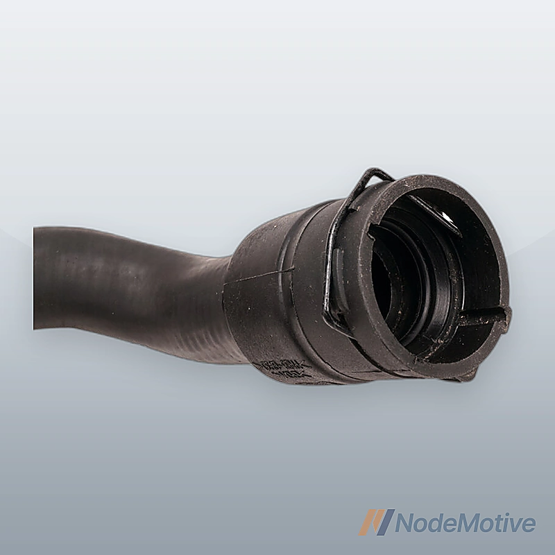 Upper Radiator Coolant Hose for Audi VW A4 Quattro Passat